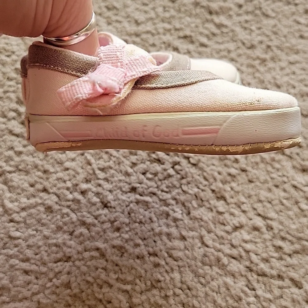Baby Girl’s Shoes